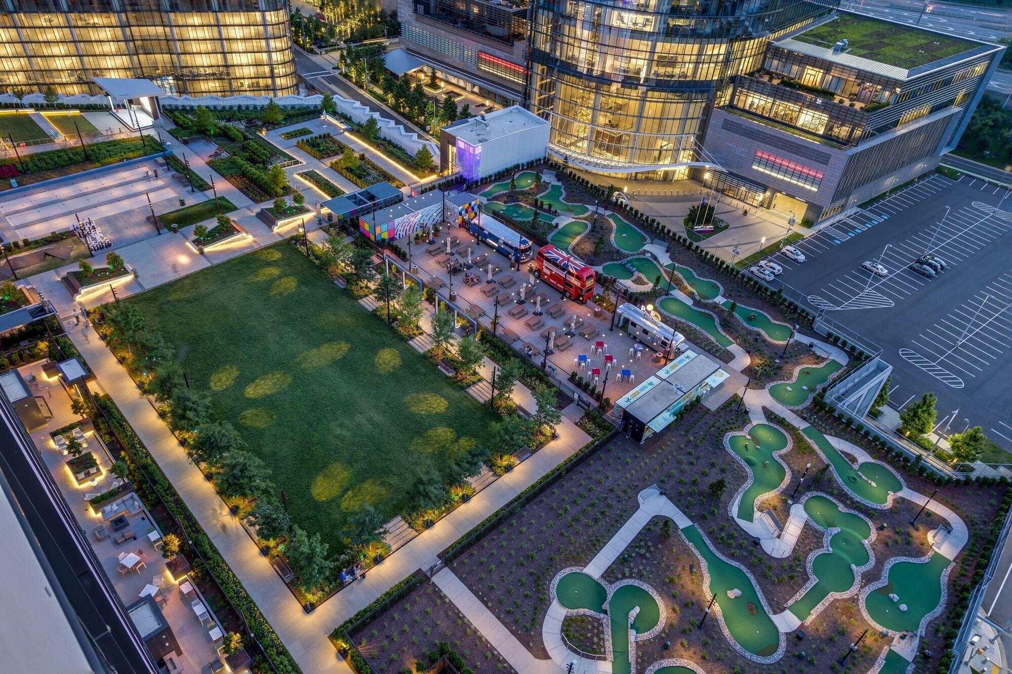 The Watermark Hotel Tysons Corner Exterior photo