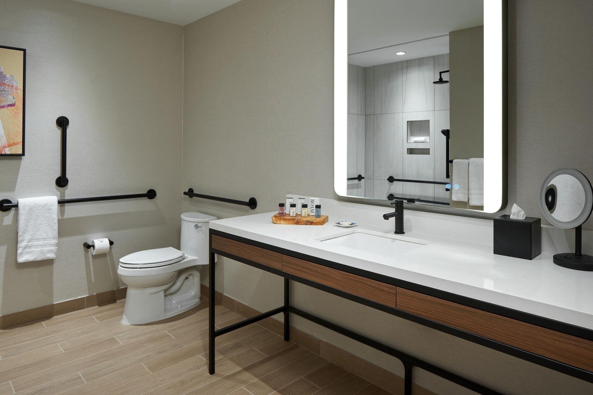 The Watermark Hotel Tysons Corner Exterior photo